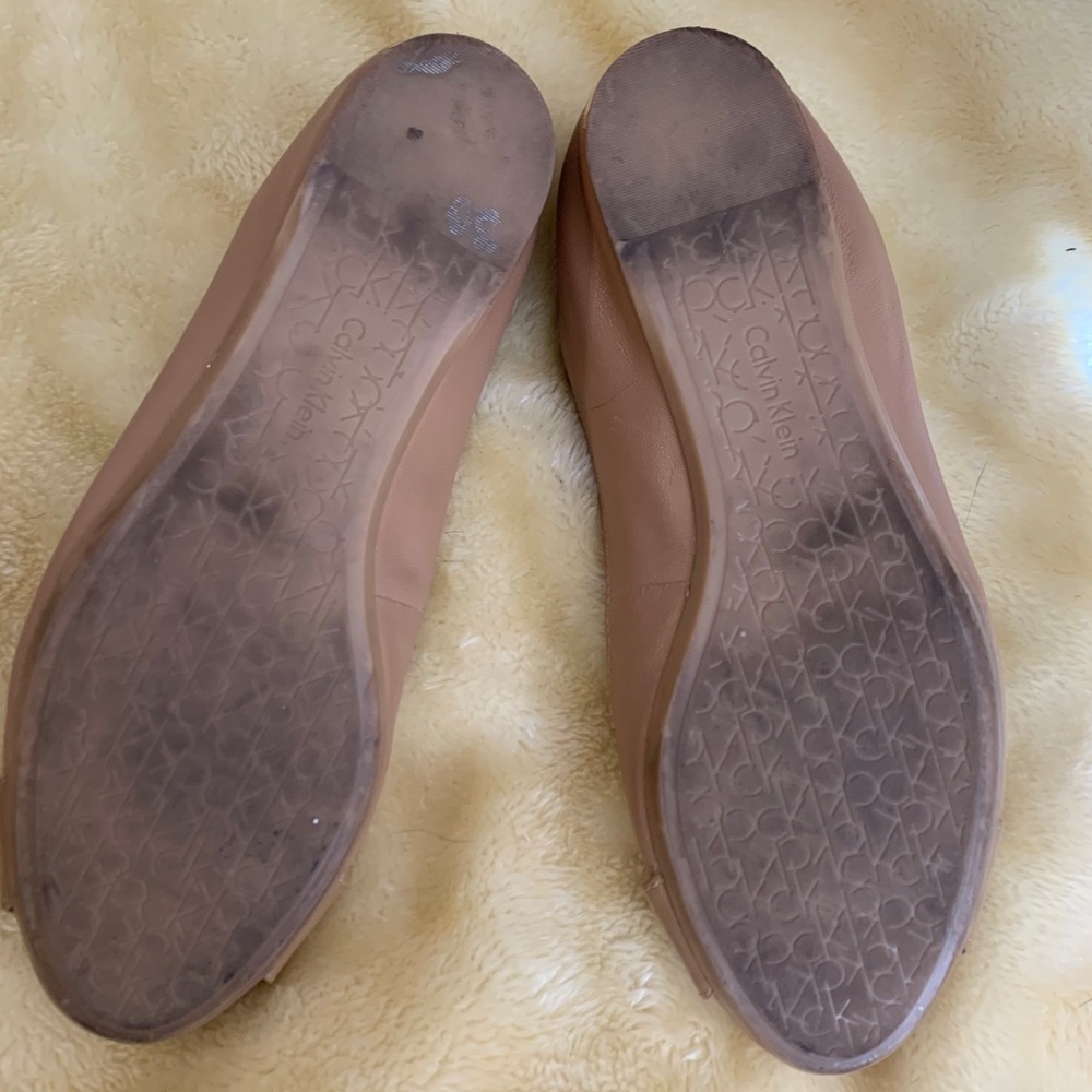 Flats - Picture 3 of 4